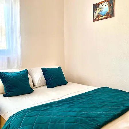 викендица братунац * Bratunac